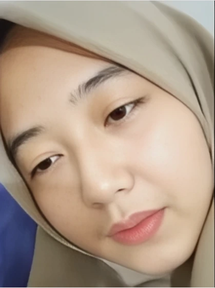 Tante Birahi Rebahan Sambil Colmek