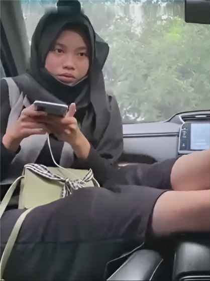 Jilat Kaki Ukhti Geli Geli Enak