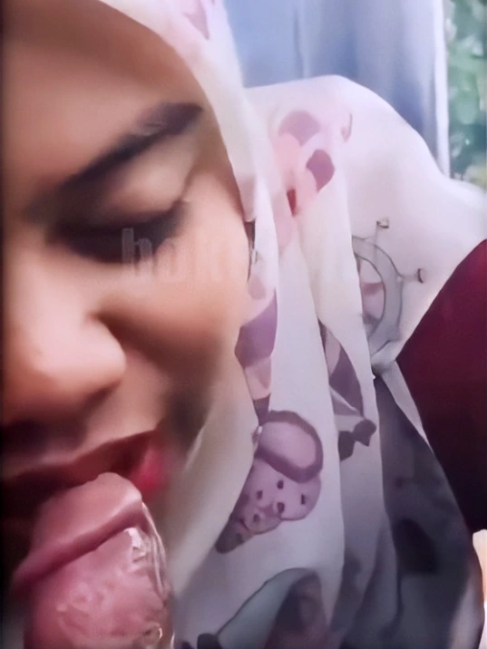 Ukthi di Suruh Sepong di Pinggir Jalan