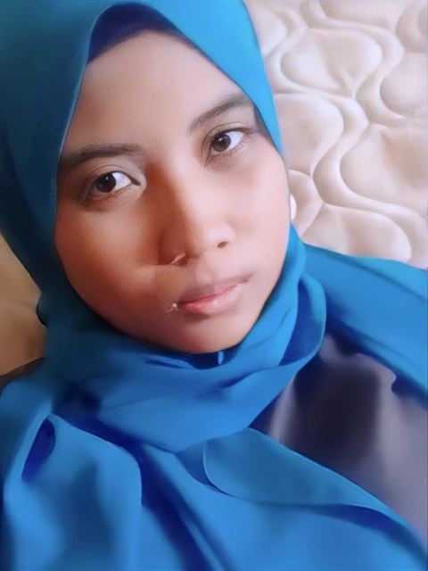 Gadis Lugu Malu2 Aslinya Pengen Juga