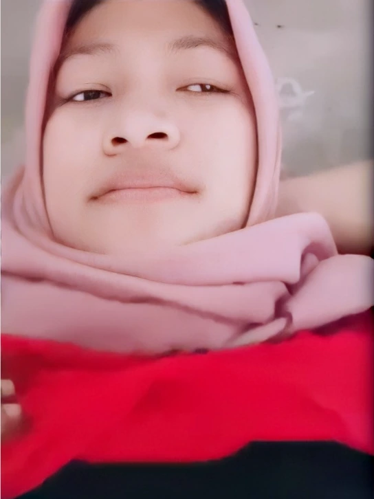 Gadis Santri di Genjot Guru Ngaji
