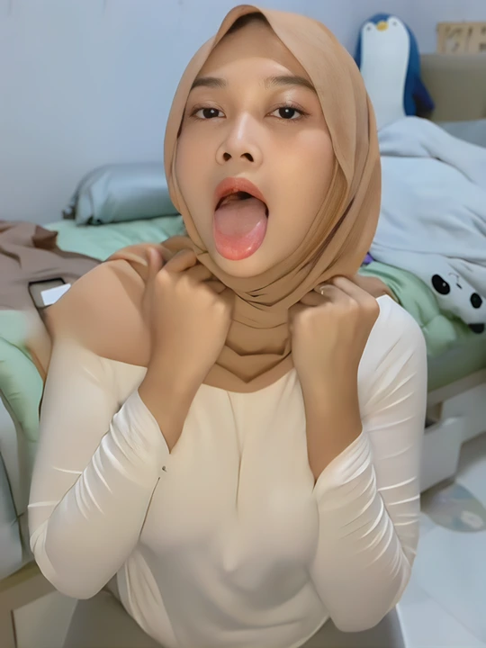 Hijab Cantik Melet2 Pengen di Crootin