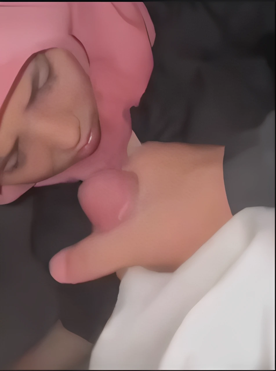 Hijab Pink Dipaksa Pacar Ngentot Didalam Mobil 